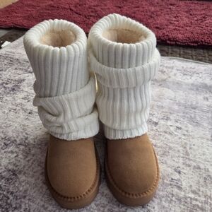 Steve Madden Alida Sweater Booties Chestnut Cream- Size 7